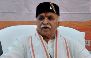 प्रवीण तोगड़िया का बयान: अब हिंदुओं को दो नहीं, तीन बच्चों की आवश्यकता, घर में हनुमान चालीसा का पाठ करें
