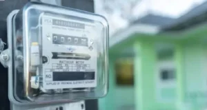 Haldwani: स्मार्ट मीटर ने दिया झटका, लगने के 24 घंटे बाद ही आया तीन लाख का बिल, उड़े गए होश
