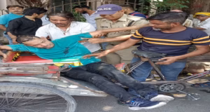Haldwani: एसएसपी कार्यालय के सामने युवक को बनाया जहरखुरानी का शिकार, रोडवेज की बस में भी बेहोश मिला युवक
