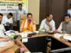 उत्तराखंड: दो बार बुलाने पर भी बैठक में नहीं आए अफसर, तो सांसद ने पुलिस से उठवा लिया