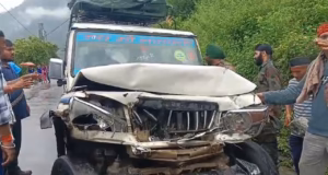 Karanprayag News: बदरीनाथ हाईवे पर बस और टैक्सी की भिडंत, दो लोग चोटिल, अस्पताल में कराया भर्ती