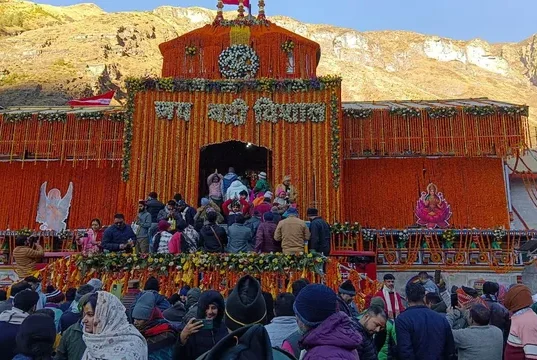 बदरीनाथ चढ़ावा चोरी: दान में मिली दो एंबुलेंस-टेंपो ट्रैवलर और लैपटॉप हुए थे ‘गायब’, बीकेटीसी ने बताया सच