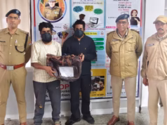 Mussoorie: मोबाइल की दुकान में घुसे पंजाब के दो पर्यटक रंगेहाथ गिरफ्तार, पैसे खत्म होने पर बनाई चोरी की योजना
