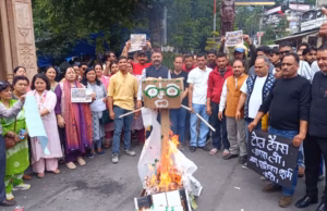 Uttarakhand: नैनीताल में बवाल…पालिकाध्यक्ष के एकतरफा ठेके के खिलाफ भड़के सभासद, लगाया ये आरोप