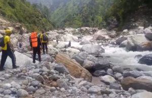 Rudraprayag News: मंदतौली संगम के पास नदी में बहे व्यक्ति की तलाश जारी, तीन दिन पहले हुआ था हादसा