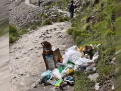 Chamoli: वसुधारा ट्रैक की सफाई का जिम्मा संभालेगी माणा की ईडीसी, बुग्यालों को प्लास्टिक कचरे से बचाने की पहल