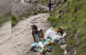 Chamoli: वसुधारा ट्रैक की सफाई का जिम्मा संभालेगी माणा की ईडीसी, बुग्यालों को प्लास्टिक कचरे से बचाने की पहल