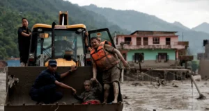 नेपाल में तबाही, भूकंप नहीं, आइस एवलांच की वजह से हुई घटना, हैंगिंग ग्लेशियर टूटने का भी अंदेशा
