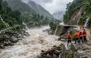 उत्तराखंड के 12 जिलों में बाढ़ का खतरा, ‘फ्लैश फ्लड’ को लेकर सरकार ने जारी किया अलर्ट