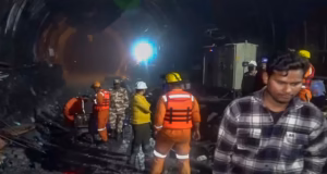 Tunnel Accident: फंसे तीन लोगों को बाहर निकालने के लिए रेस्क्यू जारी, सीएम ने कहा- सुरक्षा के साथ समझौता नहीं