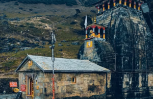 Rudraprayag: मध्यमहेश्वर मार्ग पर जगह-जगह हो रहा भूस्खलन, यात्रा अग्रिम आदेशों तक अस्थायी रूप से स्थगित