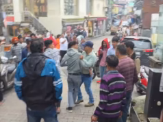 मसूरी: पालिका कर्मी और युवक के बीच हुई बहस, विवाद बढ़ा तो फिर जमकर चले लात-घूंसे, लिस ने दर्ज किया मुकदमा