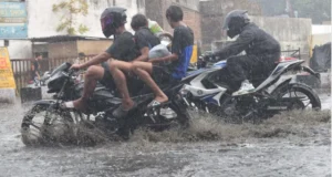 15 अगस्त पर उत्तराखंड में कैसा रहेगा मौसम? 14 से 17 तक भारी बारिश की चेतावनी, सभी जिलों में अलर्ट