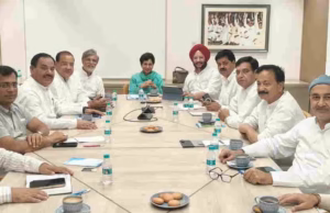 दिल्ली में कांग्रेस की बैठक: चुनाव को लेकर बनाई रणनीति; 15 सितंबर के बाद दौरे पर आएंगे राहुल, प्रियंका और खरगे