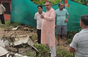 उत्तराखंड में करंट लगने से मां-बेटी की मौत, ग्रामीणों ने अधिकारियों पर लगाया लापरवाही का आरोप