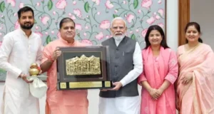 उत्तराखंड भाजपा प्रदेश अध्यक्ष महेंद्र भट्ट ने PM मोदी से की मुलाकात, बेटे की शादी का दिया इनविटेशन