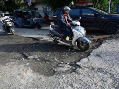 Uttarakhand: हल्द्वानी में गड्ढों का सफाया नहीं, 15 अक्तूबर तक सड़कों को दुरुस्त करने के थे निर्देश, सफर अब भी जोखिम भरा